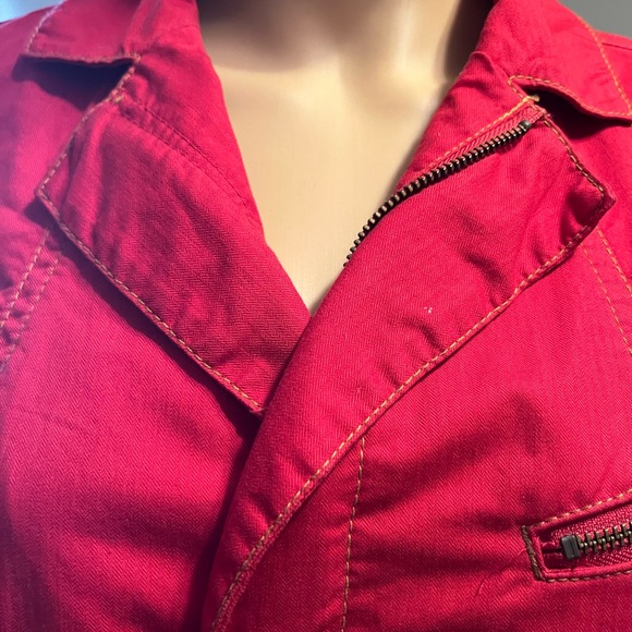 CAbi! Red Nautical zip front cotton jacket with belt. Size Small - Picture 4 of 10